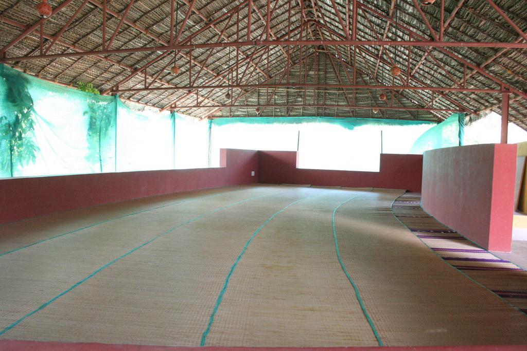 Sterling Arunai Anantha - Tiruvannamalai, Bagian luar foto