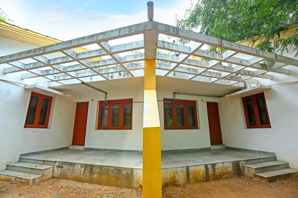 Sterling Arunai Anantha - Tiruvannamalai, Bagian luar foto